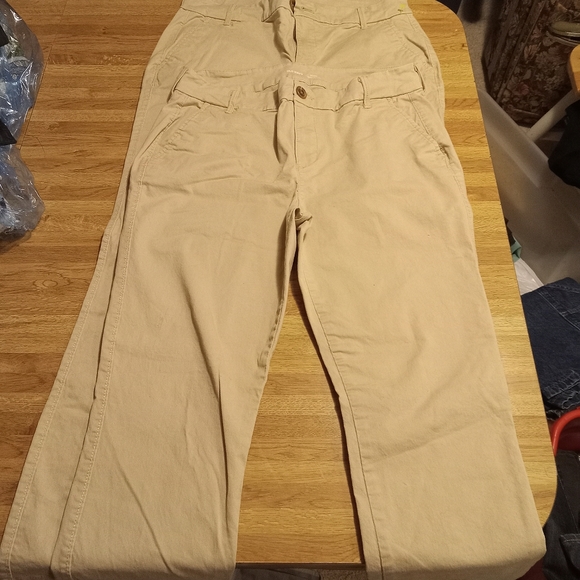 Old Navy Pants & Jumpsuits Lot Of 2 New Pair Of Womens Old Navy Tan Khaki Pants Poshmark